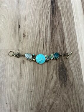 VINTAGE FOSSIL  Silver Tone Faux Turquoise Rhinestones Assorted Charms Bracelet